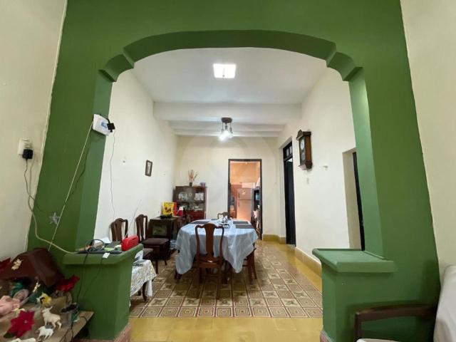 Venta de casa de una planta con piscina en el Centro de M?rida
