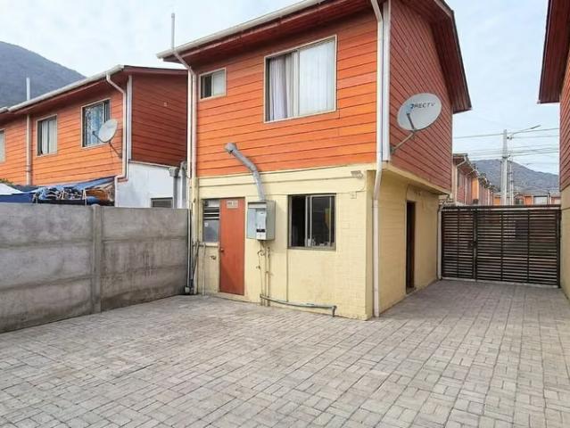 Venta de casa de 2 dormitorios, en Hijuelas, en Avda. Principal. 95 m$. 2 dormitorios por 95000. 00 en Hijuelas