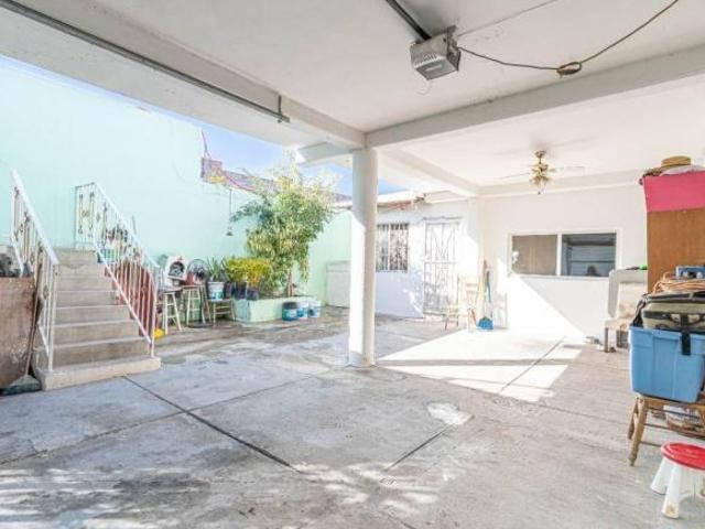 VENTA DE CASA DE 4 RECAMARAS EN COLONIA EJIDO FRANCISCO VILLA, TIJUANA BC