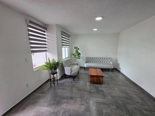 VENTA DE CASA DENTRO DE PRIVADA EN SAN JERÓNIMO CHICAHUALCO EN METEPEC
