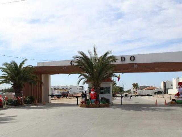 Venta de casa dentro del Fraccionamiento Coronado