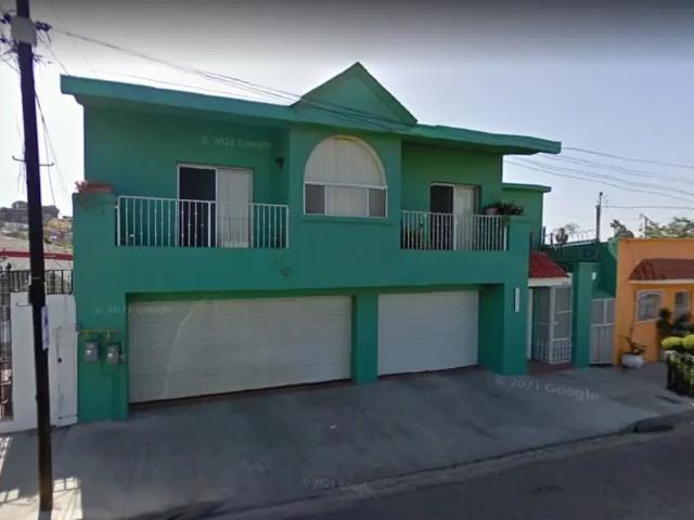 Venta de Casa en Madero Cacho, Tijuana: Espaciosa propiedad residencial