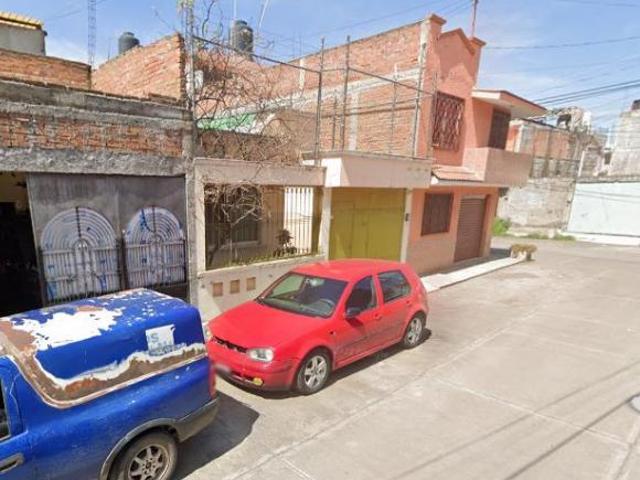 VENTA DE CASA EN MORELIA, MICHOACAN