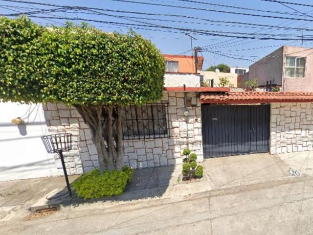 VENTA DE CASA EN NAUCALPAN LOS PATORES C LA SERRANIA