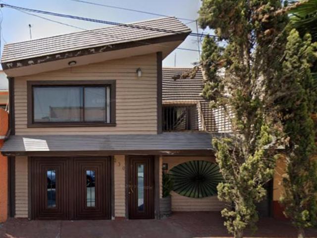 VENTA DE CASA EN NEZAHUALCOYOTL CASCABEL