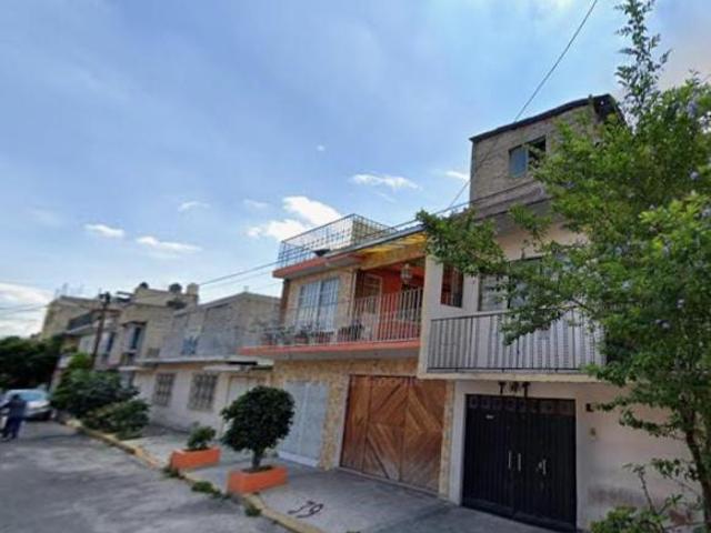 VENTA DE CASA EN NEZAHUALCOYOTL EDO DE MEXICO