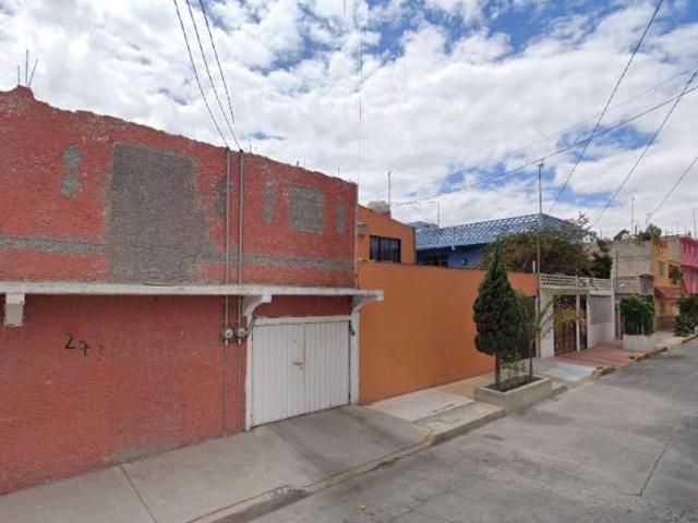 VENTA DE CASA EN NEZAHUALCOYOTL