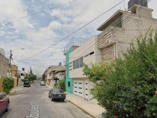 VENTA DE CASA EN NEZAHUALCOYOTL
