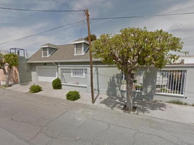 VENTA DE CASA EN NOGALES