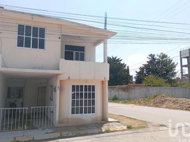 VENTA DE CASA EN ATITALAQUIA HIDALGO DE 184 M2 DE CONSTRUCCION EN ESQUINA