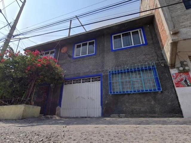 VENTA DE CASA EN AV. TEXCOCO, COL. MAGDALENA DE LOS REYES ESTADO DE MEXICO