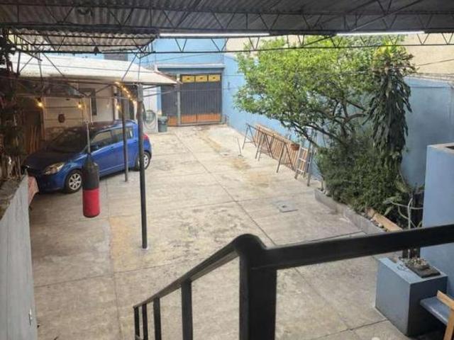 Venta de casa en Aviacion Civil Venustiano Carranza