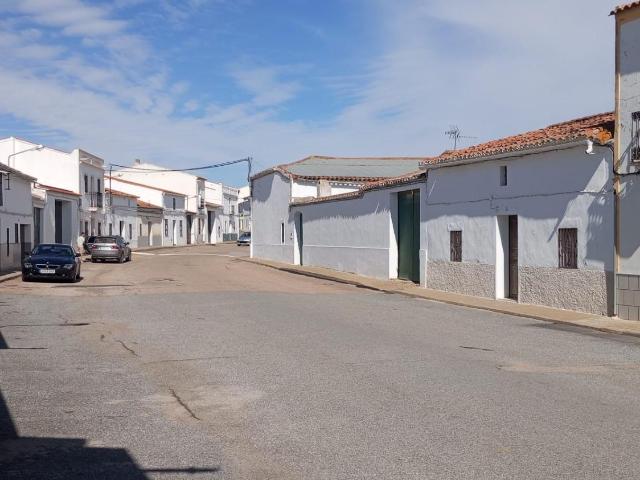 Venta de Casa en Ahillones Badajoz
