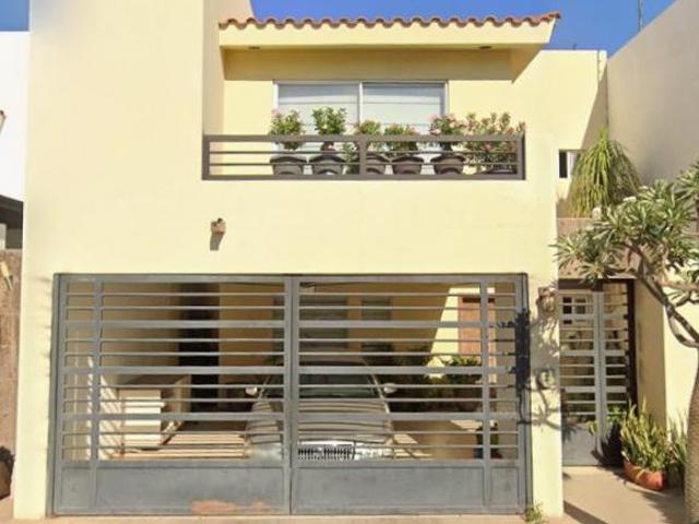 VENTA DE CASA EN AHOME, SINALOA FRACC MONFERRATH