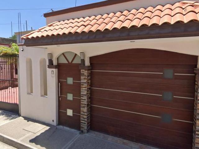 VENTA DE CASA EN COLONIA MORELOS MUNICIPIO TEPIC EN NAYARIT