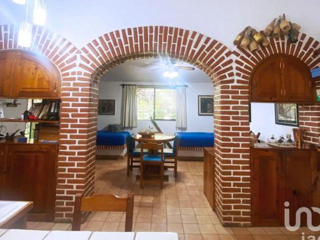 Venta de casa en Amatlán, Tepoztlán, Morelos