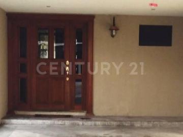 Venta de Casa en Arcos del Sur, Zona Camino Real y Zavaleta