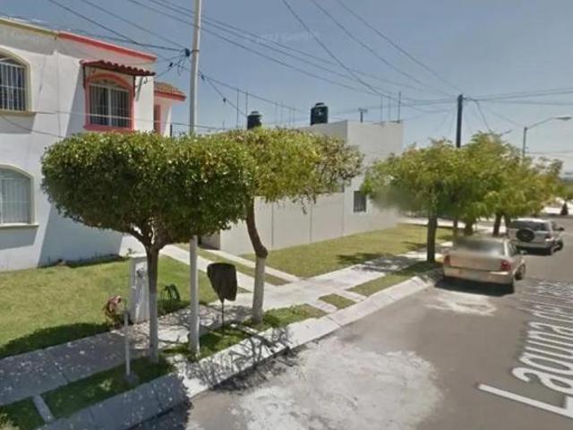 Venta de Casa en Bugambilias, Villa de Álvarez, Colima