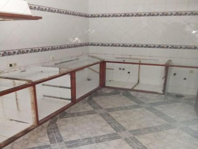 Venta de casa en Burguillos de Sevilla