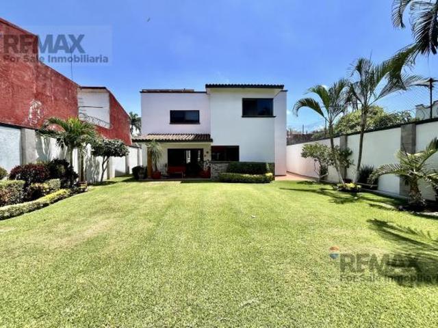 Venta de casa en Burgos Bugambilias, Cuernavaca, Morelos…Clave 5767