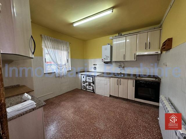 Venta de casa en Bembibre