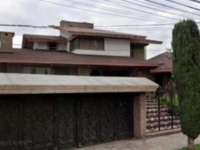 VENTA DE CASA EN BLVD DE LOIS CONTINENTES VALLE DORADO