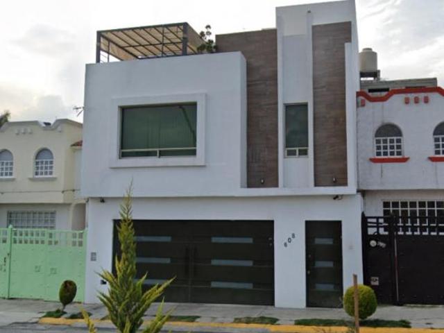 VENTA DE CASA EN FRACCIONAMIENTO PUERTA DE HIERRO CP 42086 PACHUCA DE SOTO HIDALGO