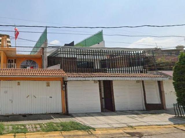 VENTA DE CASA EN COLONIA BOSQUES DE ARAGON ALCALDIA NEZAHUALCOYOTL EN ESTADO DE MEXICO