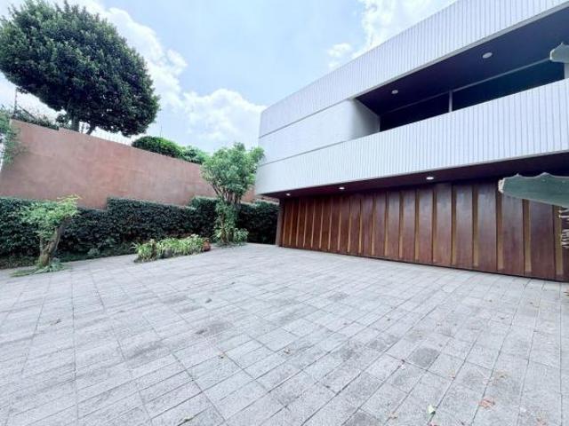Venta de Casa en Bosques de las Lomas, Miguel Hidalgo
