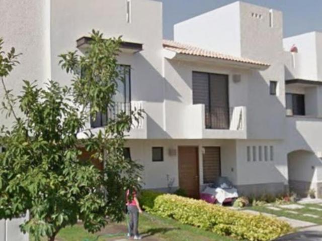 VENTA DE CASA EN BOSQUES DEL PEDREGAL, LEON, GUANAJUATO