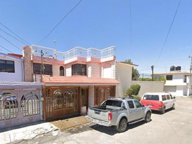 VENTA DE CASA EN BOSQUES DEL VALLE SAN FRANCISCO COACALCO