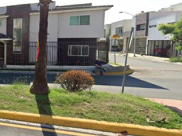 VENTA DE CASA EN CUMBRES ELITE MONTERREY NUEVO LEON