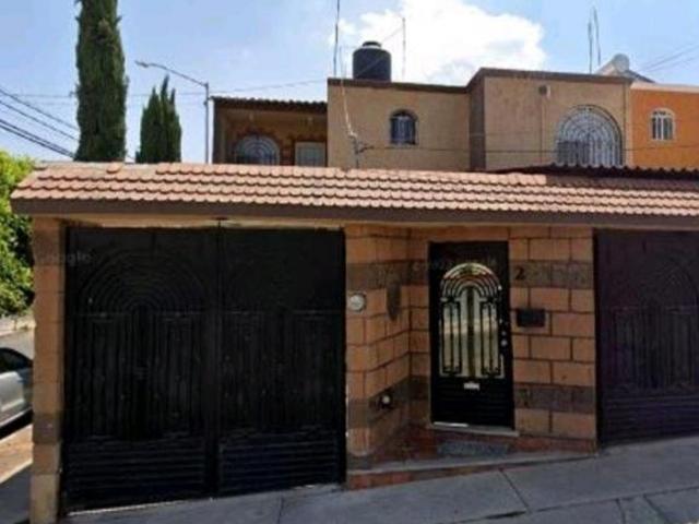 VENTA DE CASA EN CALLE BENEDICTINOS 2, MISION SAN CARLOS, CANDILES, QUERETARO