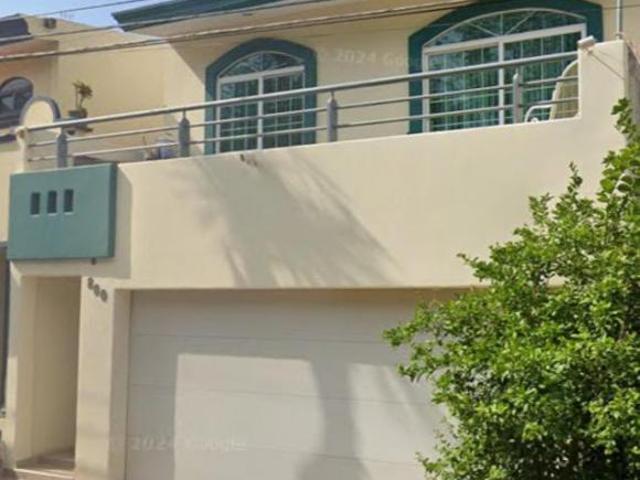 VENTA DE CASA EN CALLE ESTRELLA LOMAS DEL SOL CULIACAN ROSALES SINALOA