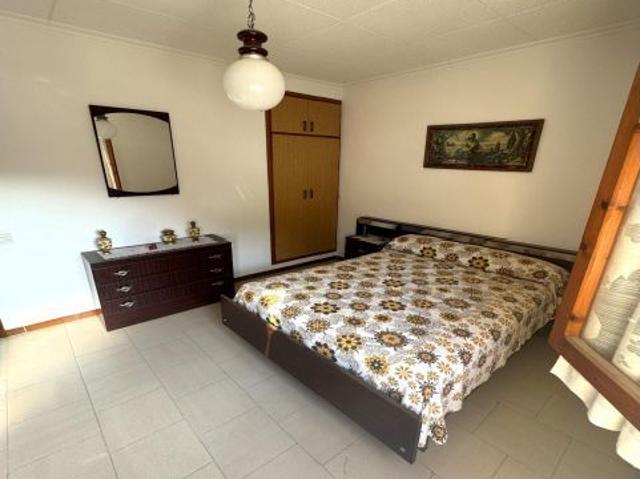 Venta de casa en Calle Ramon y Cajal 52 más huerto de 1.810m en Quinto de Ebro