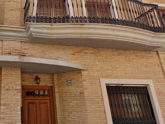 Venta de Casa en Calle Tranviarios Catarroja