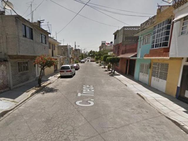 VENTA DE CASA EN CALLE TRECE, ESPERANZA, NEZAHUALCOYOTL, EDO MEX
