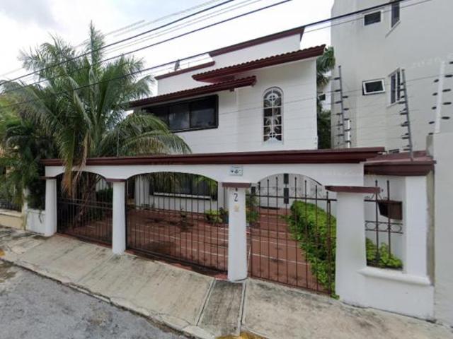 VENTA DE CASA EN CANCUN SUPER MANZANA 15 LAVA