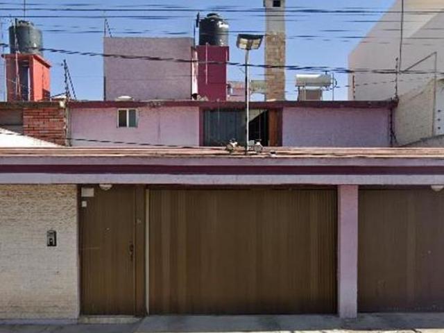 VENTA DE CASA EN CASA BLANCA SAN JERONIMO CHICAHUALCO EDOMEX