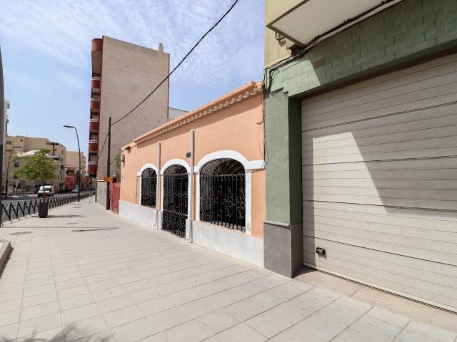 Venta de casa en Carretera Ronda