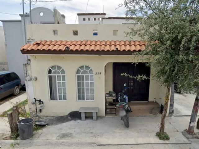 VENTA DE CASA EN CDAD. GRAL. ESCOBEDO, NUEVO LEON