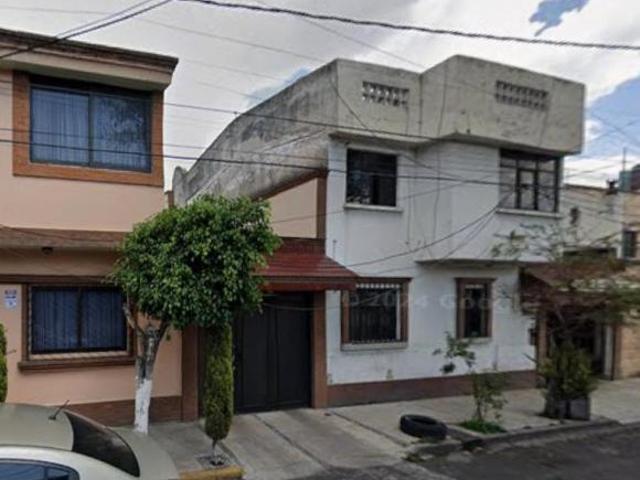 VENTA DE CASA EN CDMX AZCAPOTZALCO COL PETROLERA