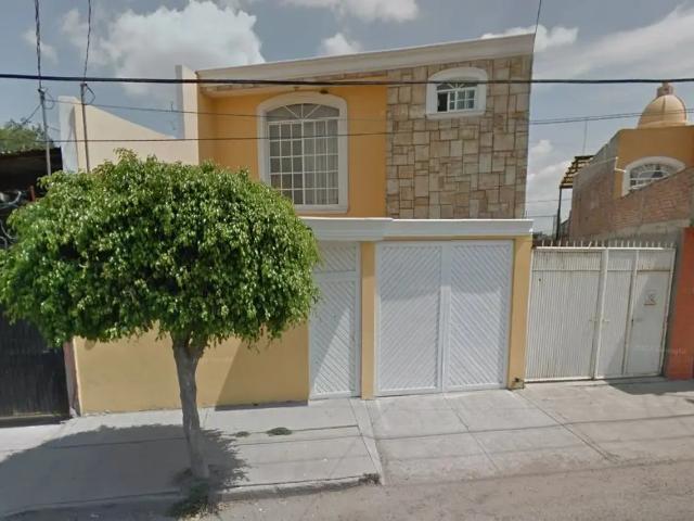 VENTA DE CASA EN CELAYA, GUANAJUATO