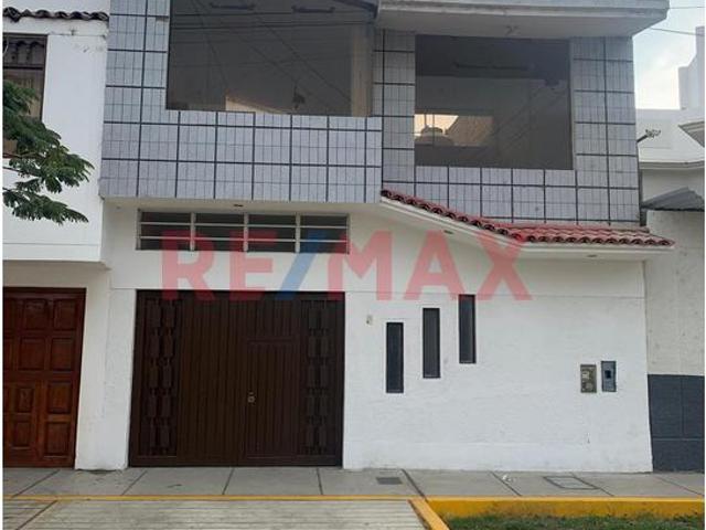 Venta De Casa En Chimbote