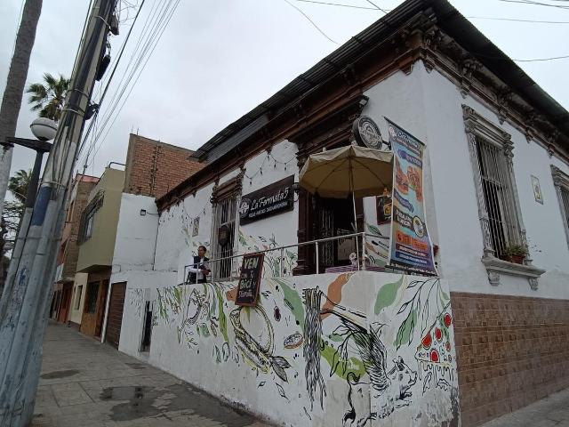 VENTA DE CASA EN CHORRILLOS 232 M2 Con Rentabilidad de alquileres