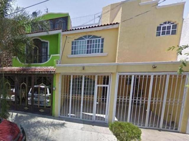 Venta de casa en Circunvalación Oblatos, GDL