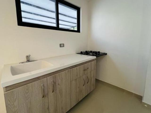 VENTA DE CASA EN CIUDAD CAUCEL MERIDA