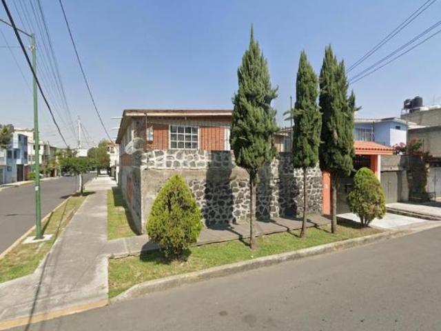 VENTA DE CASA EN CIUDAD DE MEXICO. COL COLONIA PEDREGAL DE SAN NICOLAS 1RA SECCION