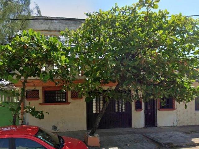 VENTA DE CASA EN COATZACOALCOS COL PLAYA DEL SOL VERACRUZ