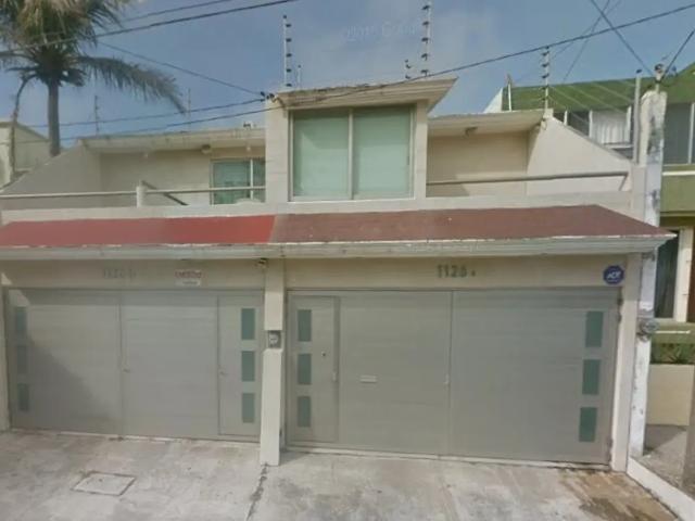 Venta de casa en Coatzacoalcos Centro, Amplia y Bien Ubicada